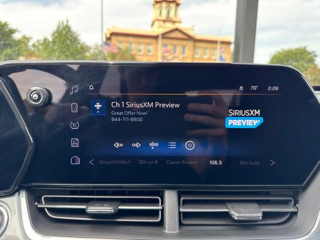 Used 2024 Chevrolet Trax LT w/ Driver Confidence Package FWD image 19