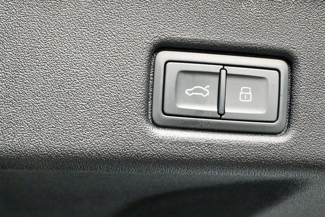 New 2025 Audi Q5 Premium Plus AWD/4WD image 29