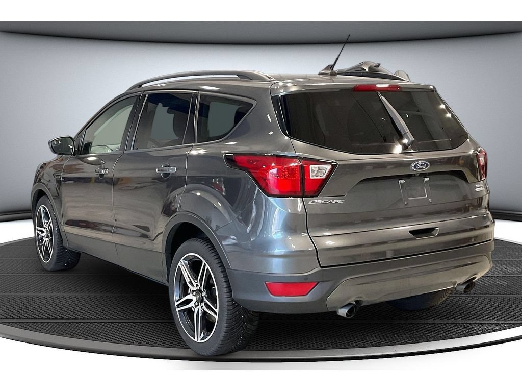 Used 2019 Ford Escape SEL AWD/4WD image 18