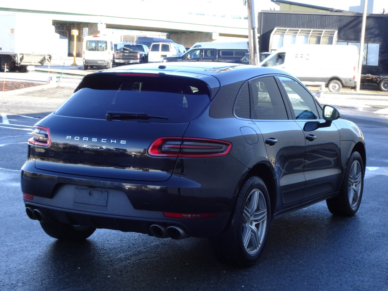 Used 2017 Porsche Macan S image 6