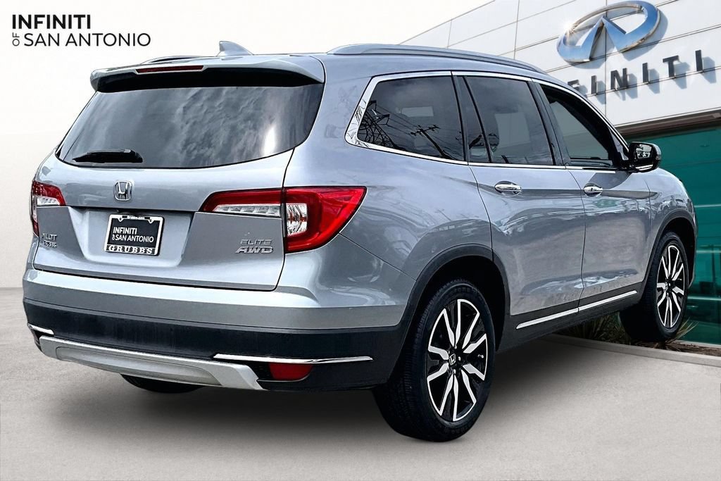 Used 2020 Honda Pilot Elite image 2