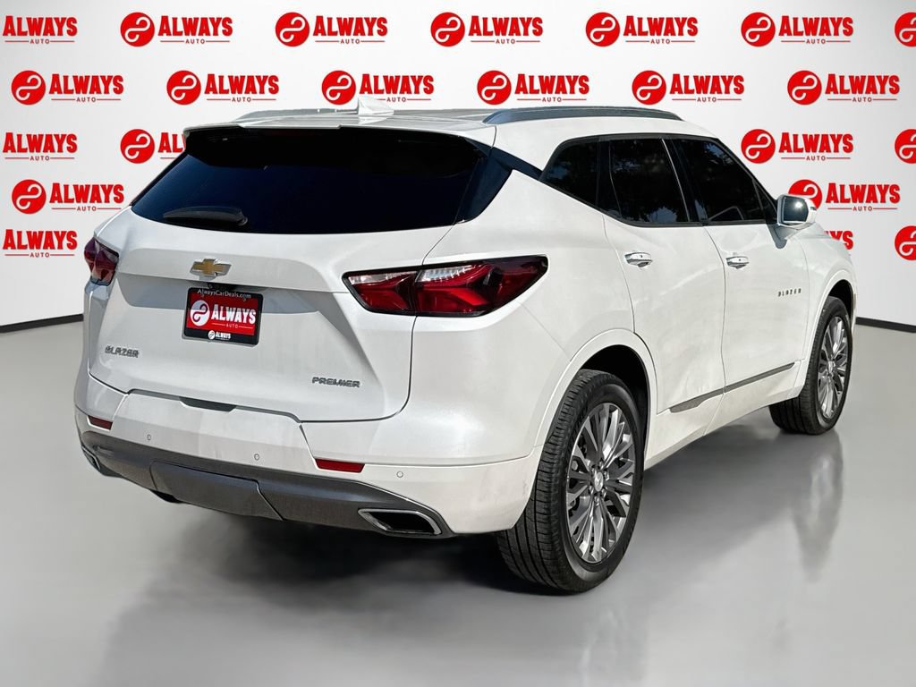 Used 2020 Chevrolet Blazer Premier w/ Driver Confidence II Package FWD image 4