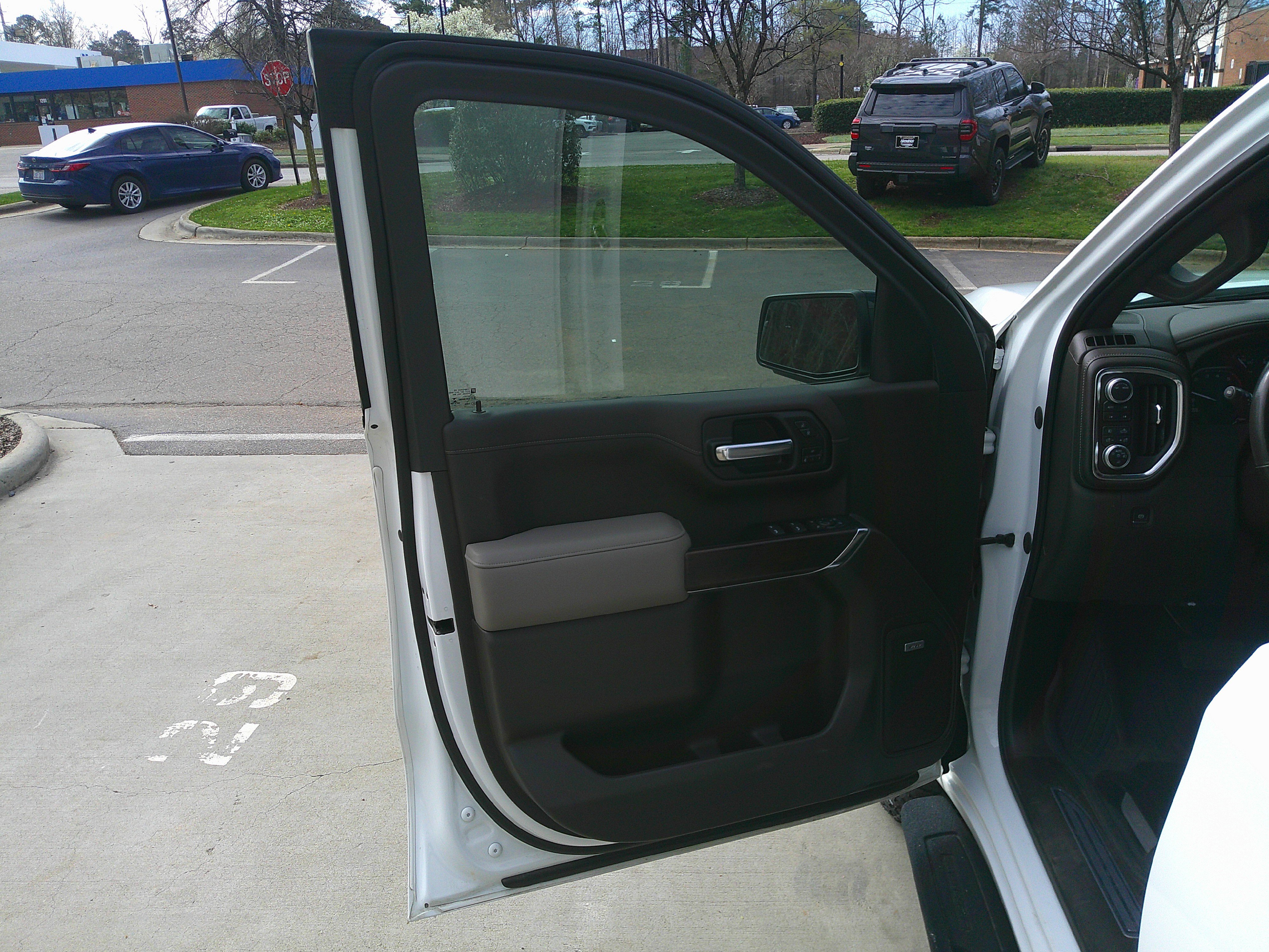 Used 2020 GMC Sierra 1500 SLT w/ SLT Premium Plus Package image 17