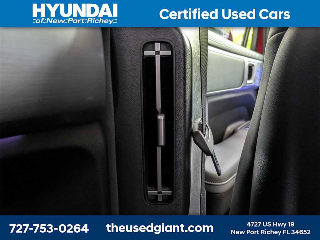 Used 2026 Hyundai Santa Fe Limited image 24