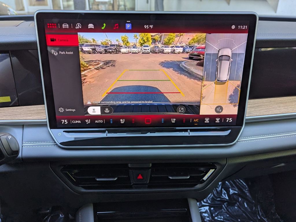 New 2025 Volkswagen Tiguan SE R-Line image 12