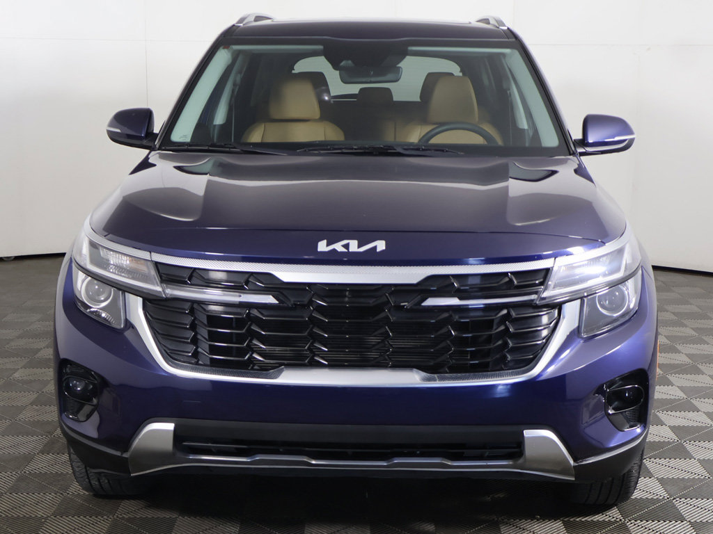 Used 2025 Kia Seltos EX w/ EX Sunroof Package AWD/4WD image 12