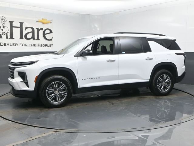 Used 2025 Chevrolet Traverse LT image 33