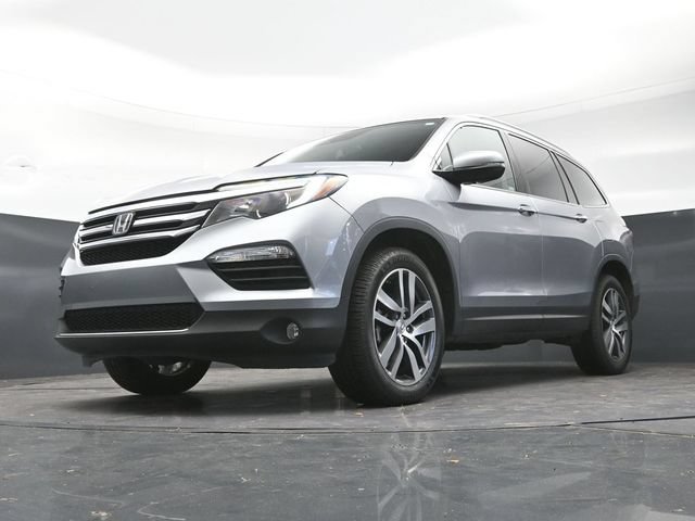 Used 2018 Honda Pilot Touring image 28