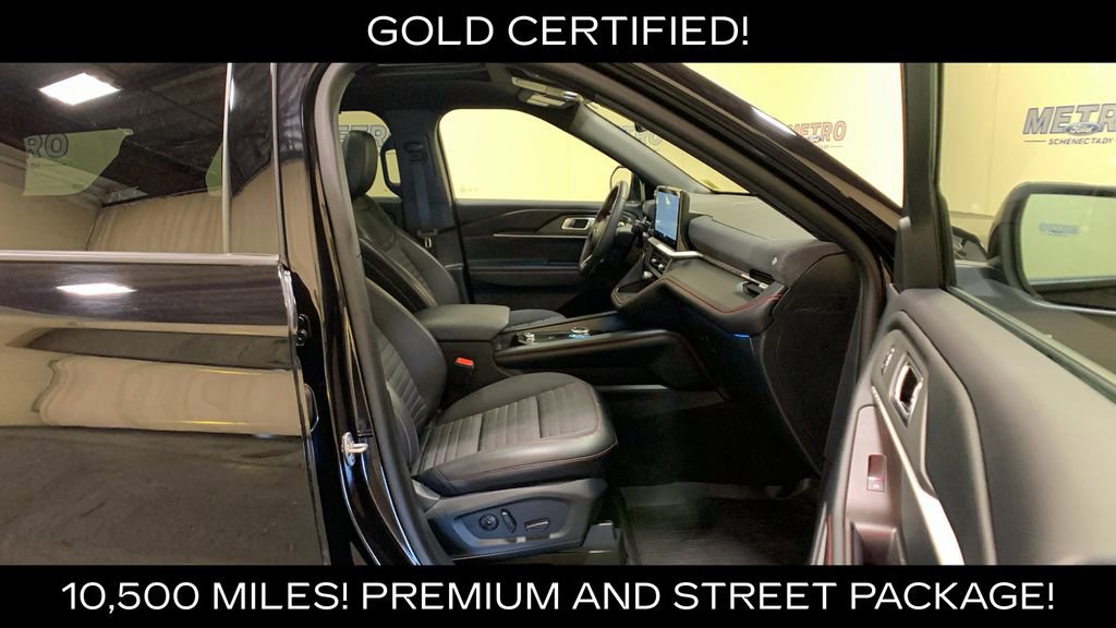 Certified 2025 Ford Explorer ST-Line w/ Premium Package image 12