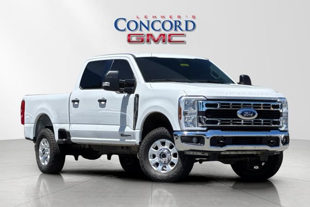 Used 2024 Ford F250 XLT w/ FX4 Off-Road Package AWD/4WD image 1