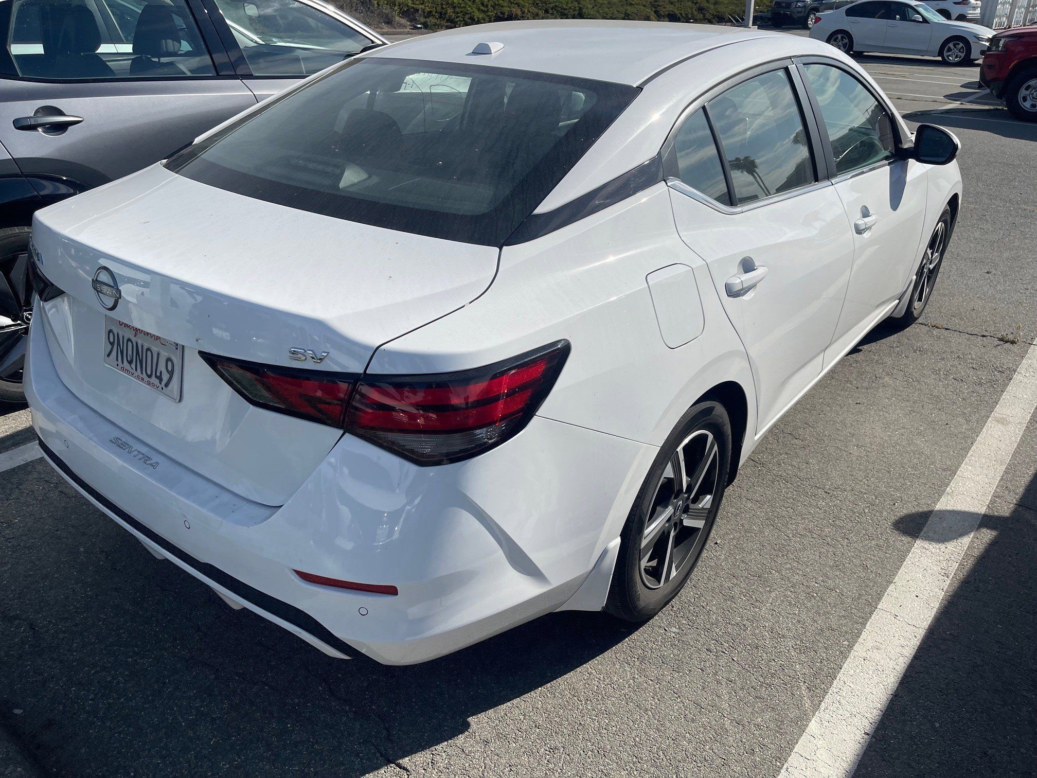 Used 2024 Nissan Sentra SV image 3