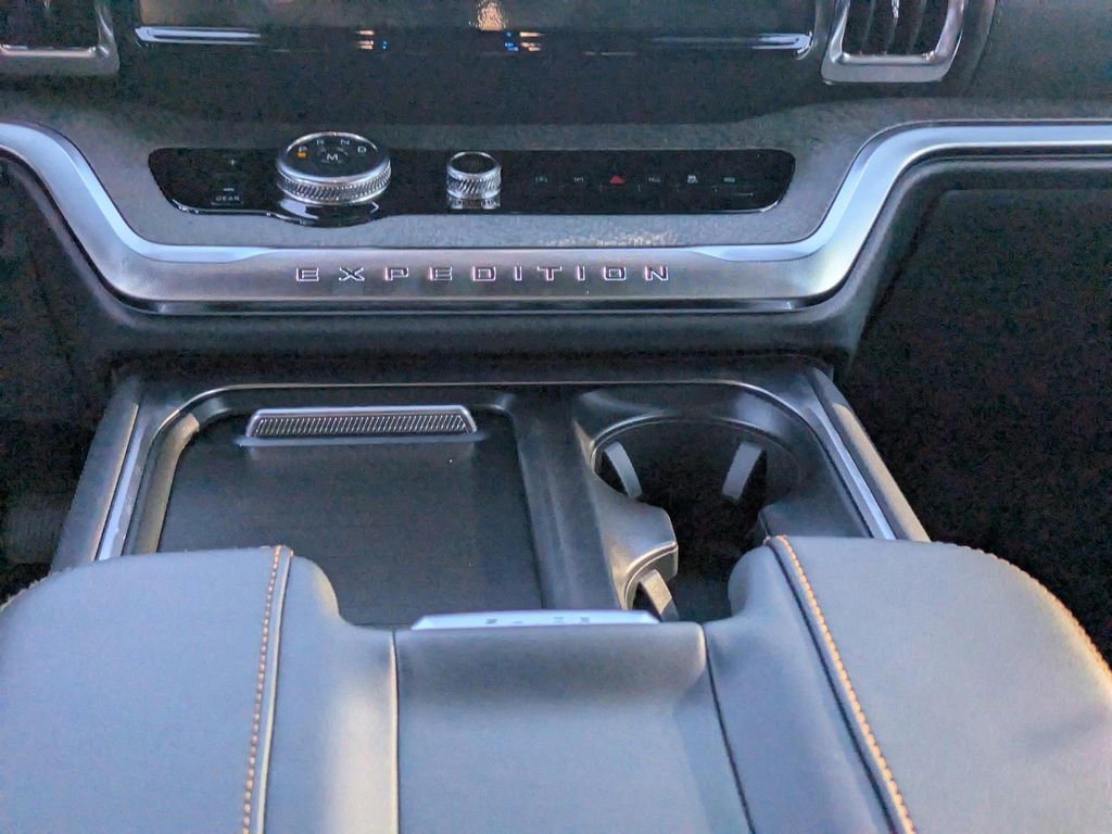 New 2026 Ford Expedition Tremor image 21