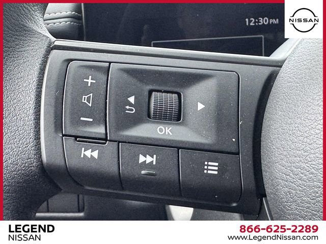 Used 2025 Nissan Kicks SV w/ SV Premium Package AWD/4WD image 18