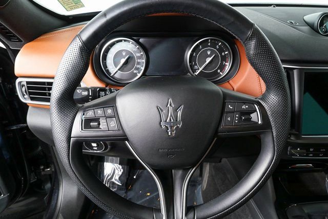 Used 2022 Maserati Levante GT image 10