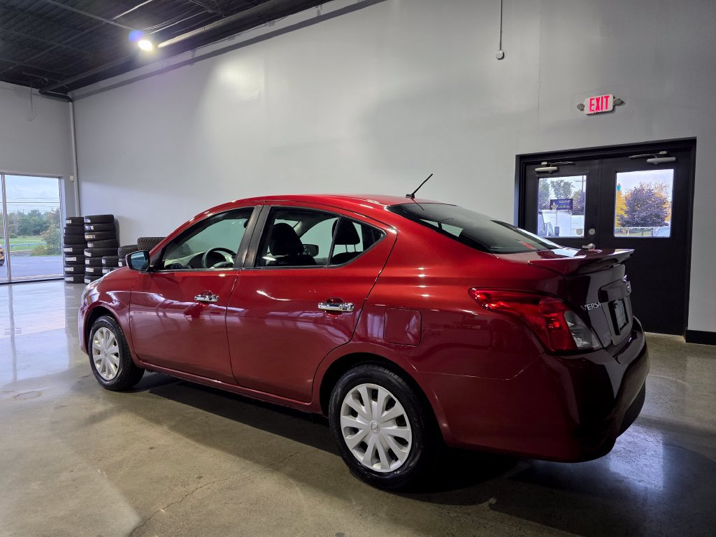 Used 2018 Nissan Versa SV FWD image 6