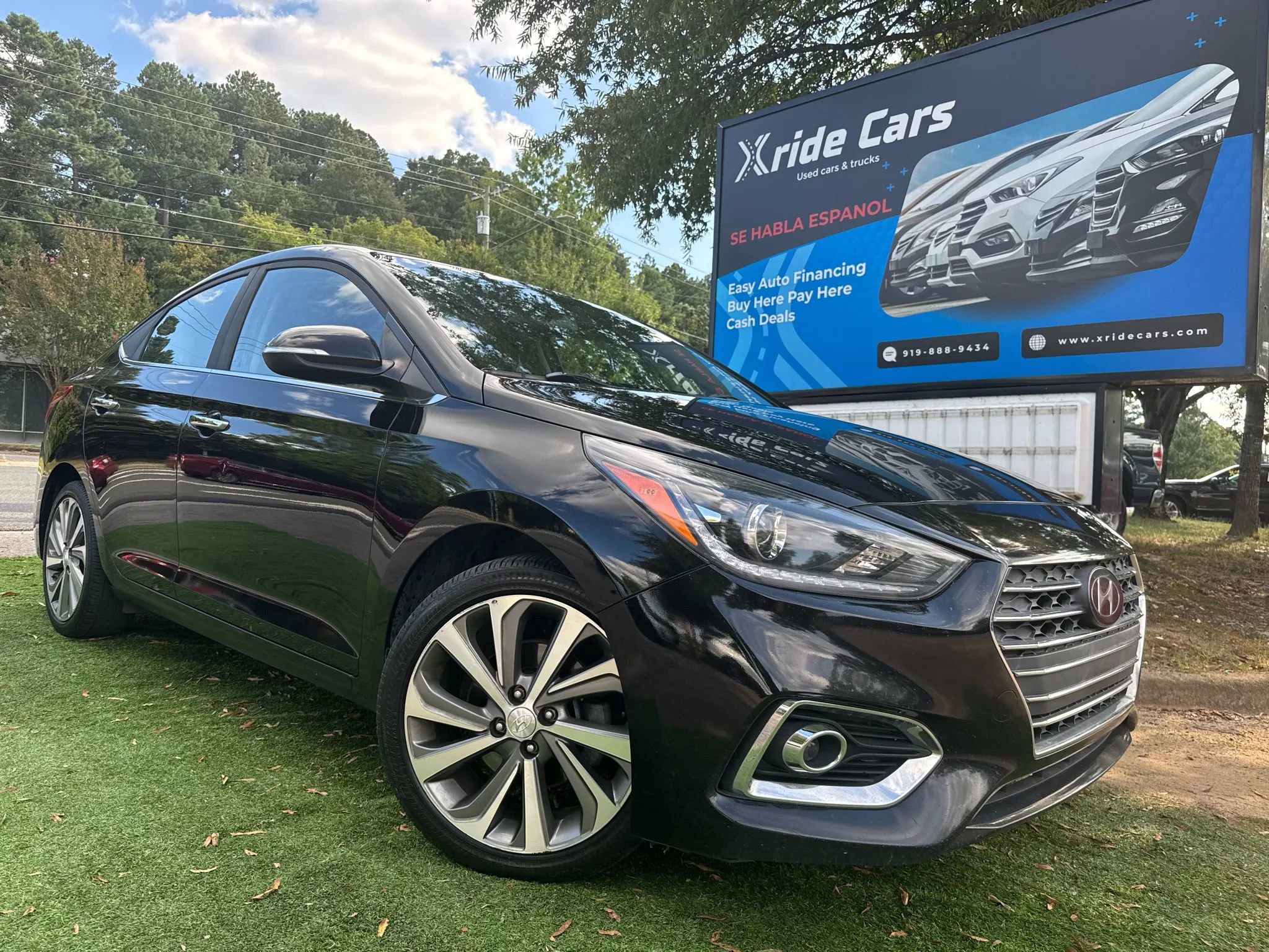 Used 2019 Hyundai Accent Limited image 1