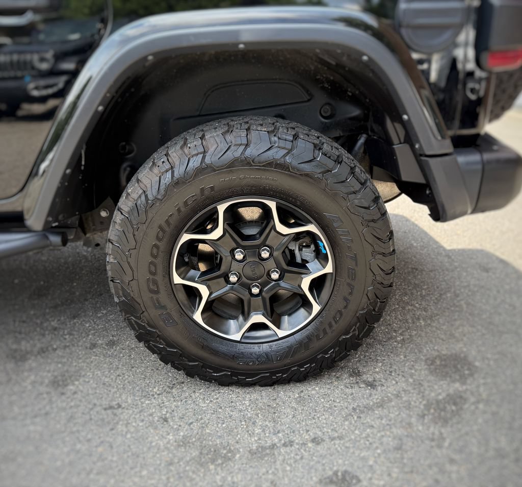 Used 2021 Jeep Wrangler Unlimited Rubicon 4xe w/ Steel Bumper Group AWD/4WD image 16