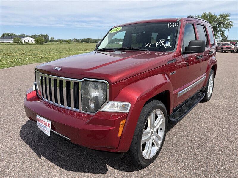 Used 2012 Jeep Liberty Limited Jet w/ Comfort/Convenience Group AWD/4WD image 1
