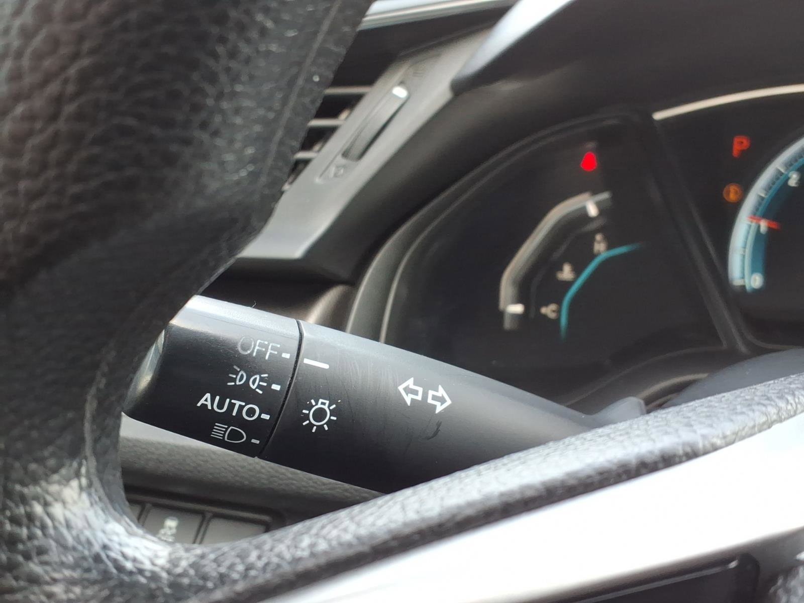 Certified 2021 Honda Civic LX image 27