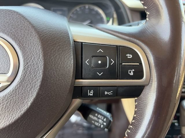 Used 2018 Lexus RX 450hL Premium w/ Premium Package AWD/4WD image 23