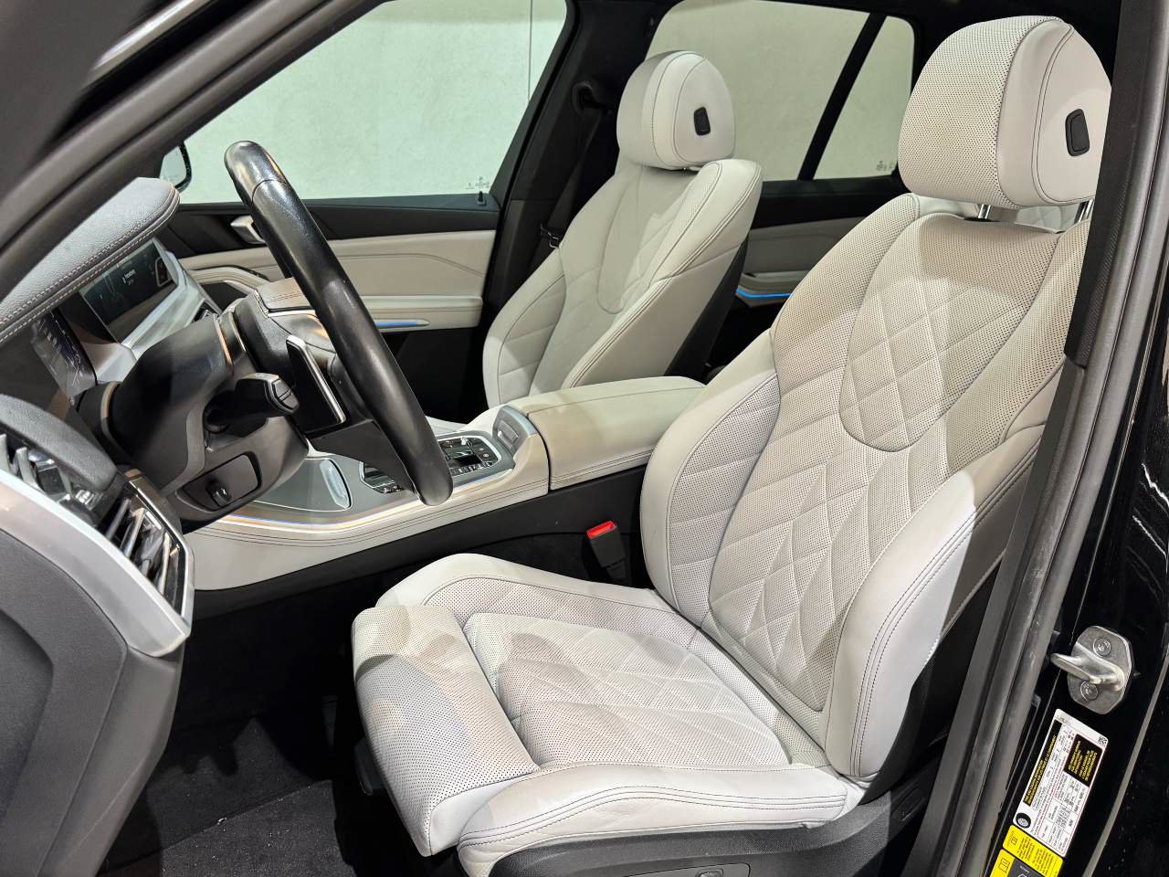 Certified 2023 BMW X5 xDrive45e w/ Climate Comfort Package AWD/4WD image 15