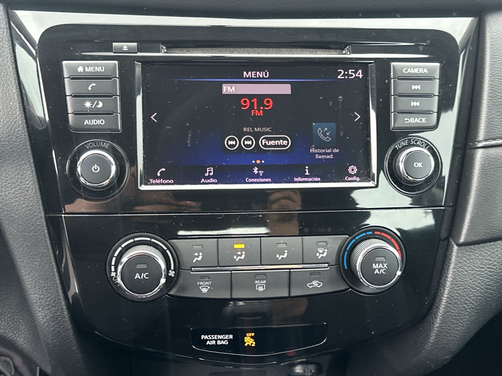 Used 2018 Nissan Rogue S AWD/4WD image 44