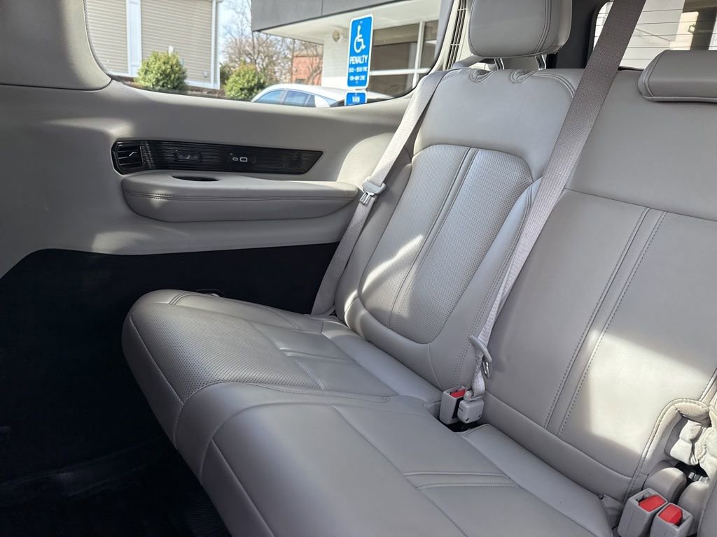 Used 2022 Jeep Grand Wagoneer Series I w/ Flexible Seating Group AWD/4WD image 52
