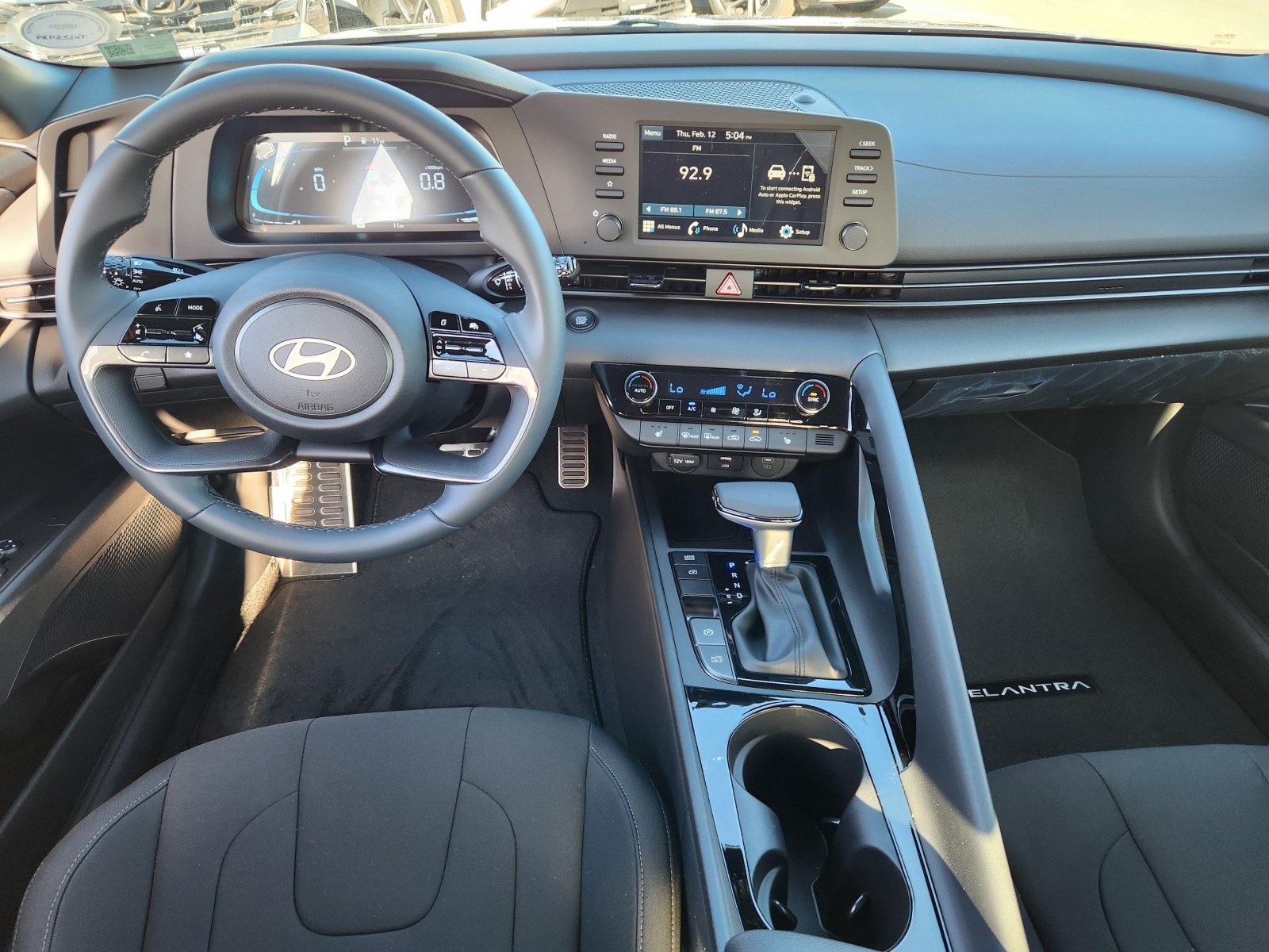 New 2026 Hyundai Elantra SEL Sport Premium FWD image 11