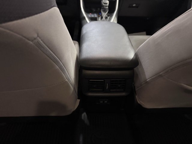 Used 2025 Toyota RAV4 XLE w/ Convenience Package image 16
