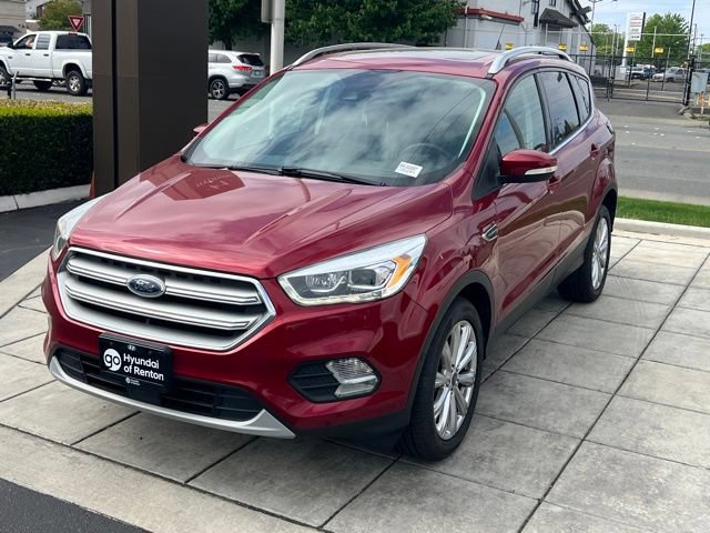 Used 2017 Ford Escape Titanium w/ Equipment Group 301A AWD/4WD image 3