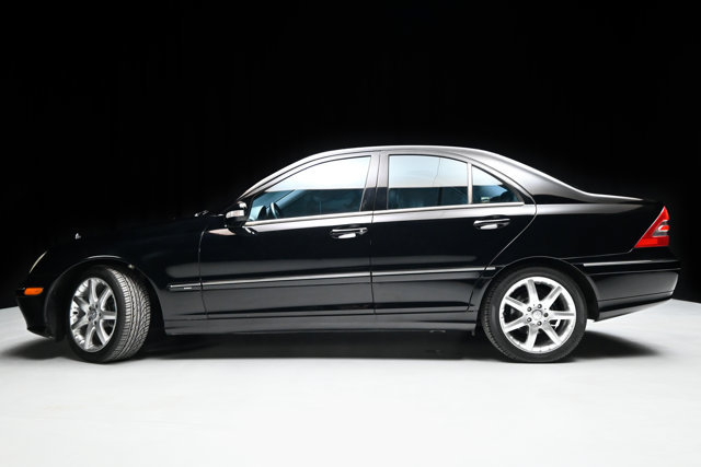 Used 2003 Mercedes-Benz C 230 Sedan image 18