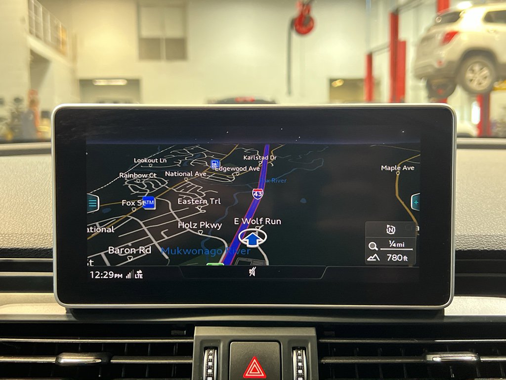 Used 2020 Audi SQ5 Prestige image 24