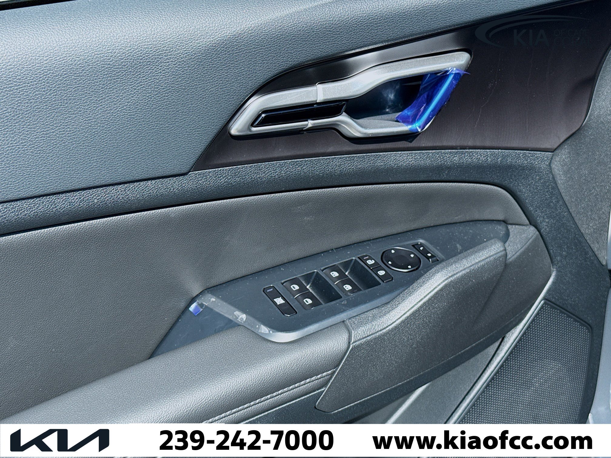 New 2026 Kia Sportage EX image 21