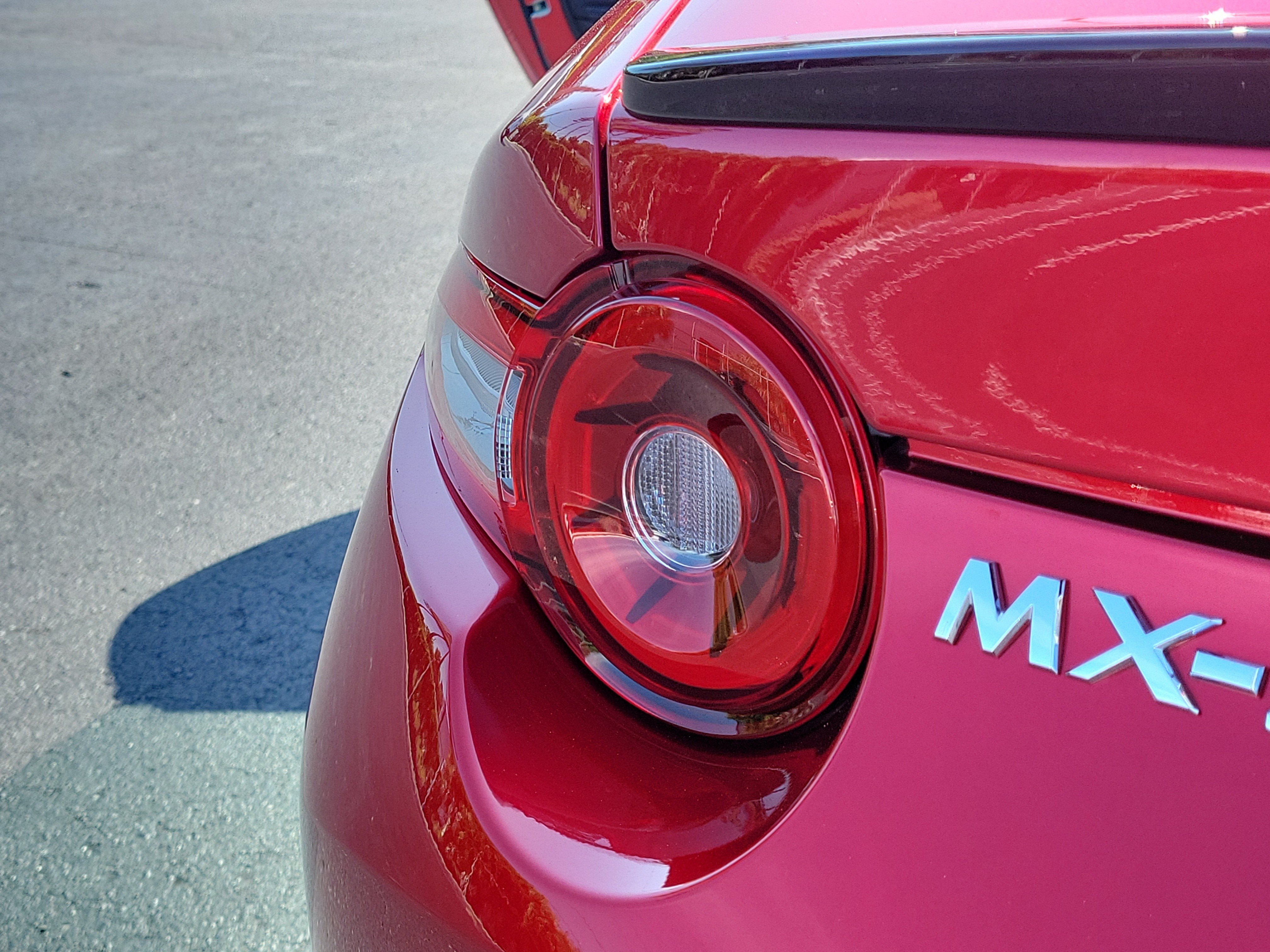 Used 2025 MAZDA MX-5 Miata RF Club RWD image 30