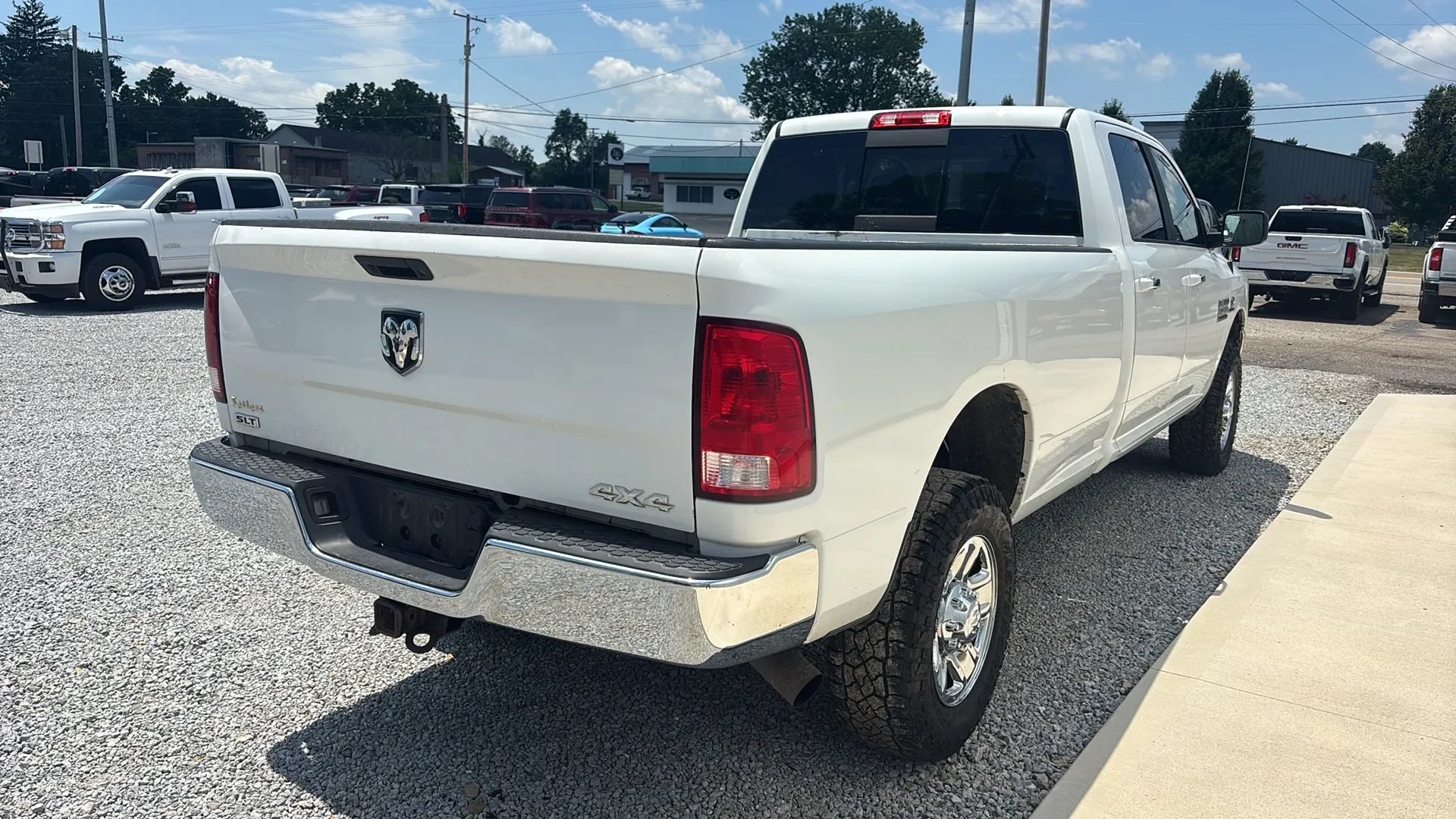 Used 2018 RAM 2500 SLT AWD/4WD image 6