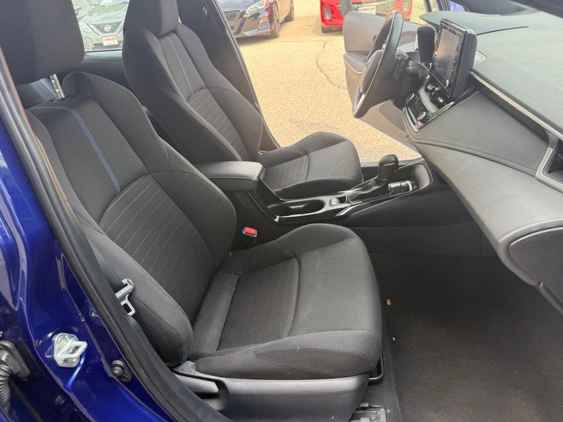 Used 2022 Toyota Corolla SE w/ Carpet Mat Package (TMS) FWD image 15