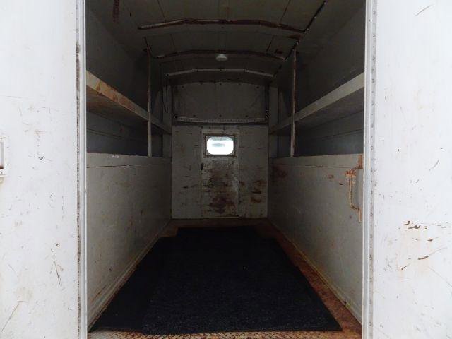 Used 2014 GMC Savana 3500 image 11