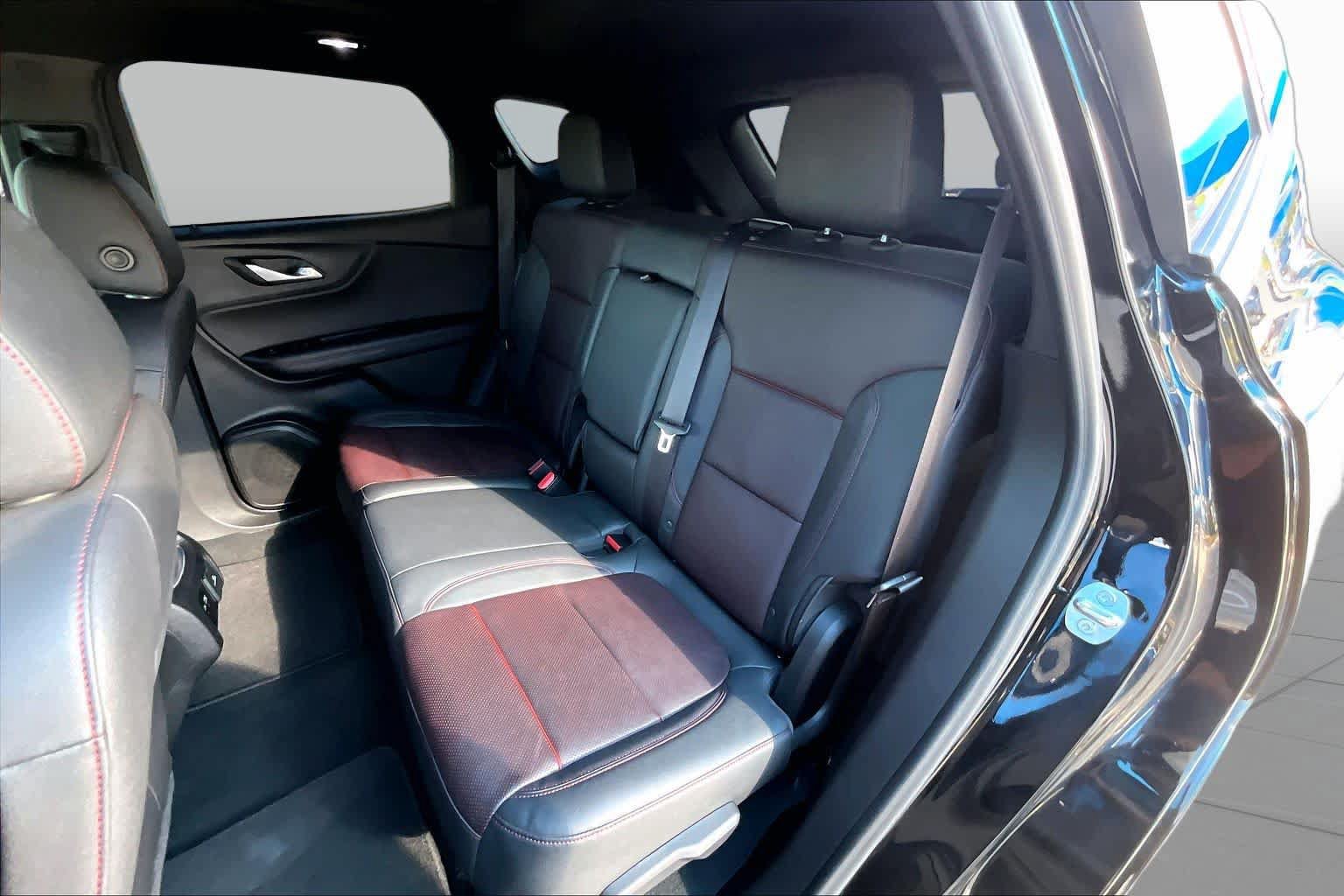 Used 2022 Chevrolet Blazer RS w/ Enhanced Convenience Package FWD image 20