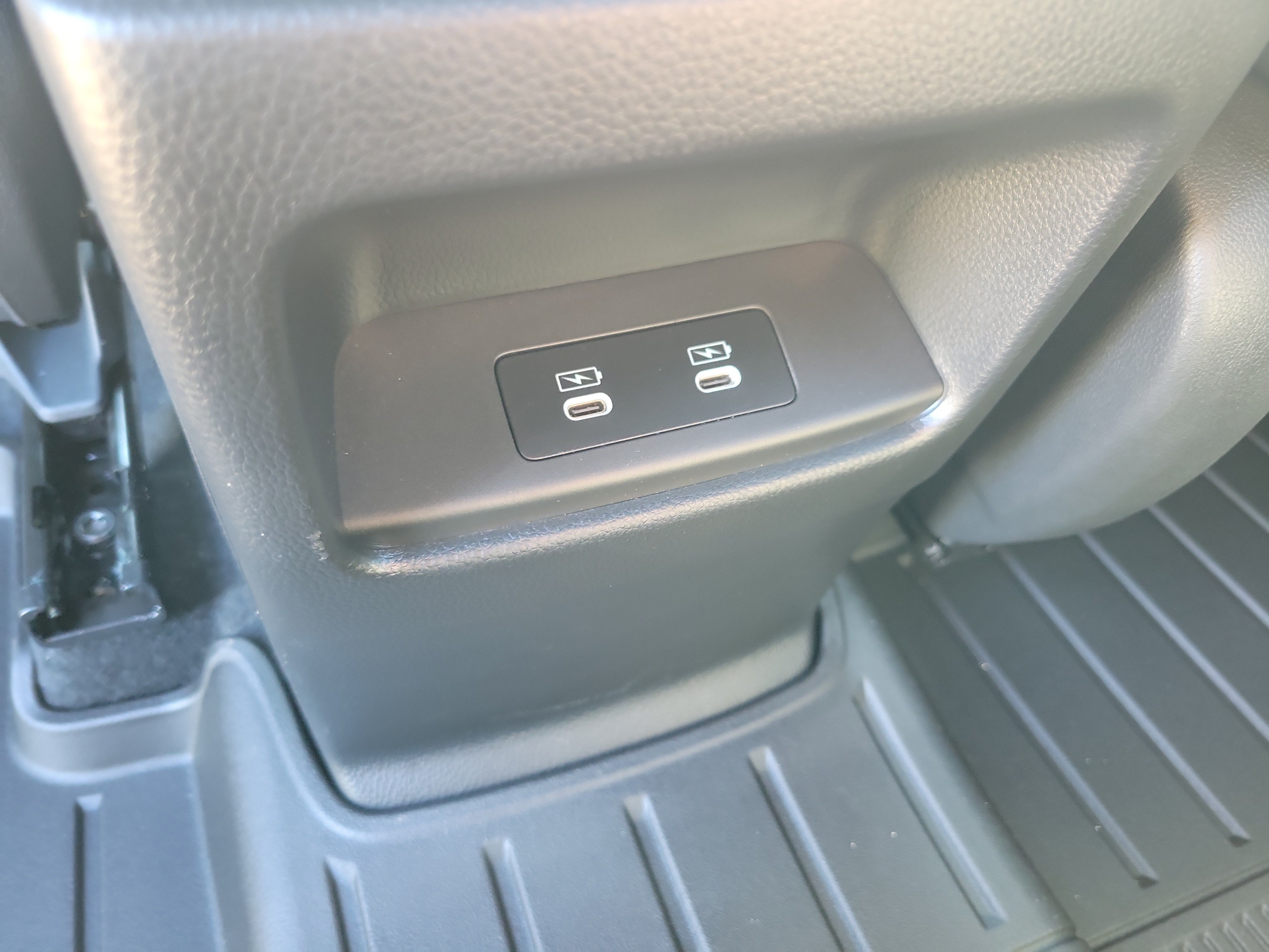 Used 2024 Honda CR-V Sport Touring image 18
