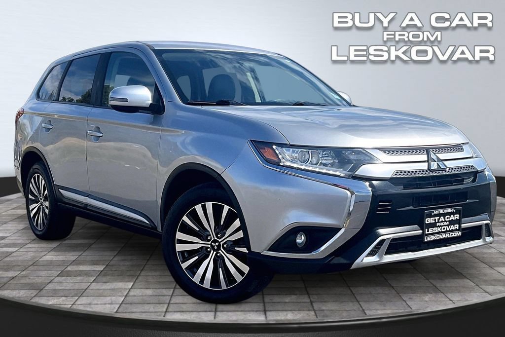 Used 2019 Mitsubishi Outlander SE