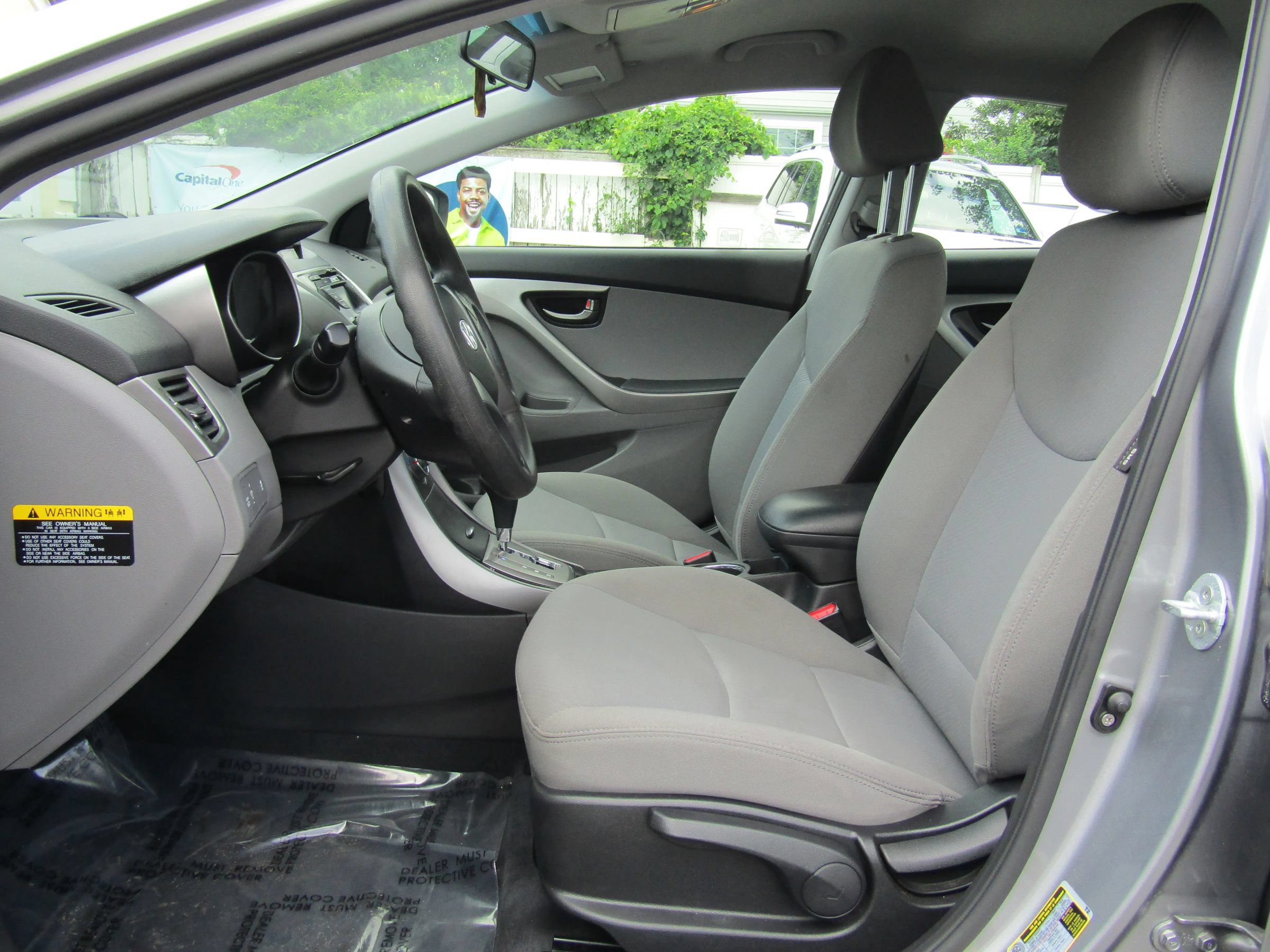 Used 2013 Hyundai Elantra GLS FWD image 16