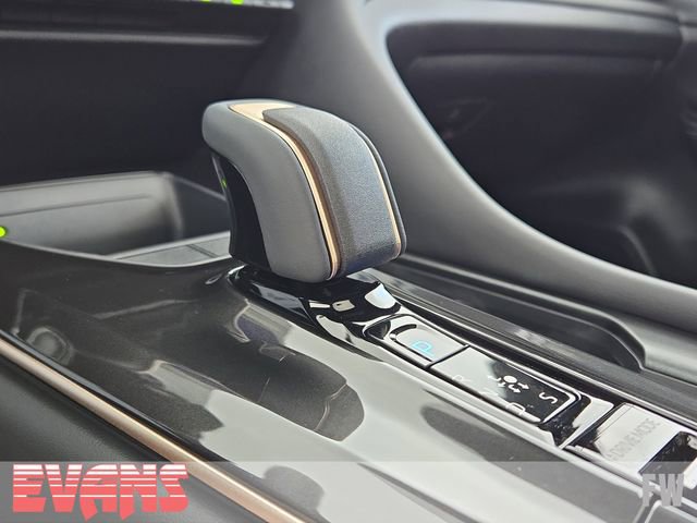 New 2026 Toyota Crown Signia image 15