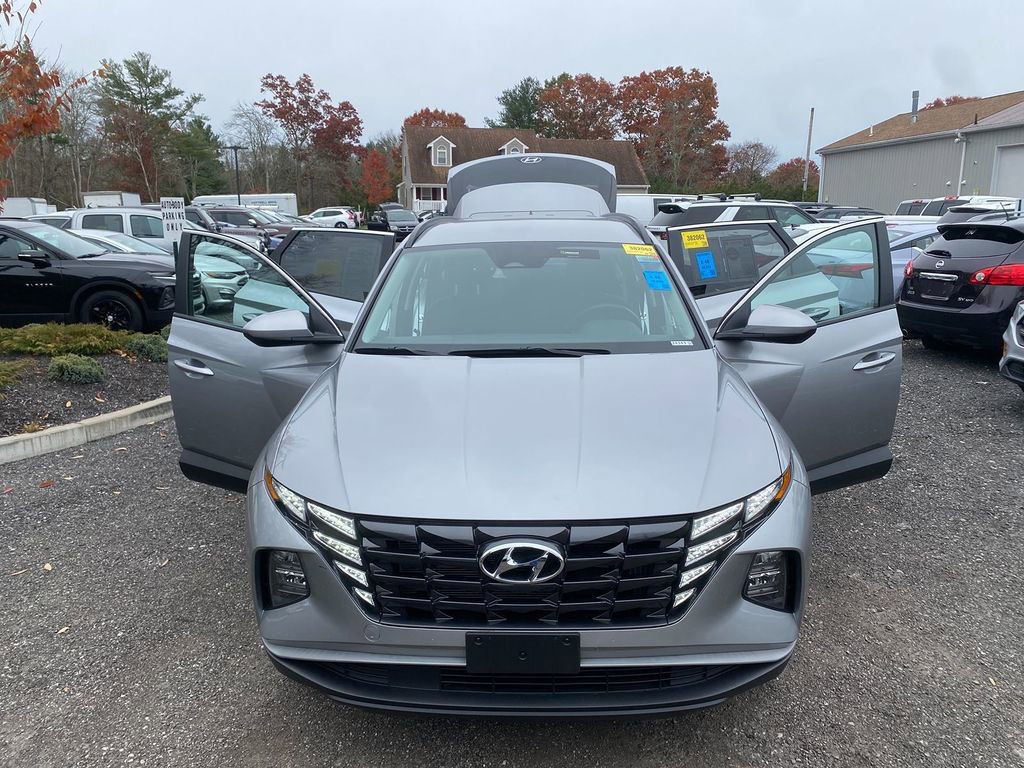 Used 2024 Hyundai Tucson Blue image 29