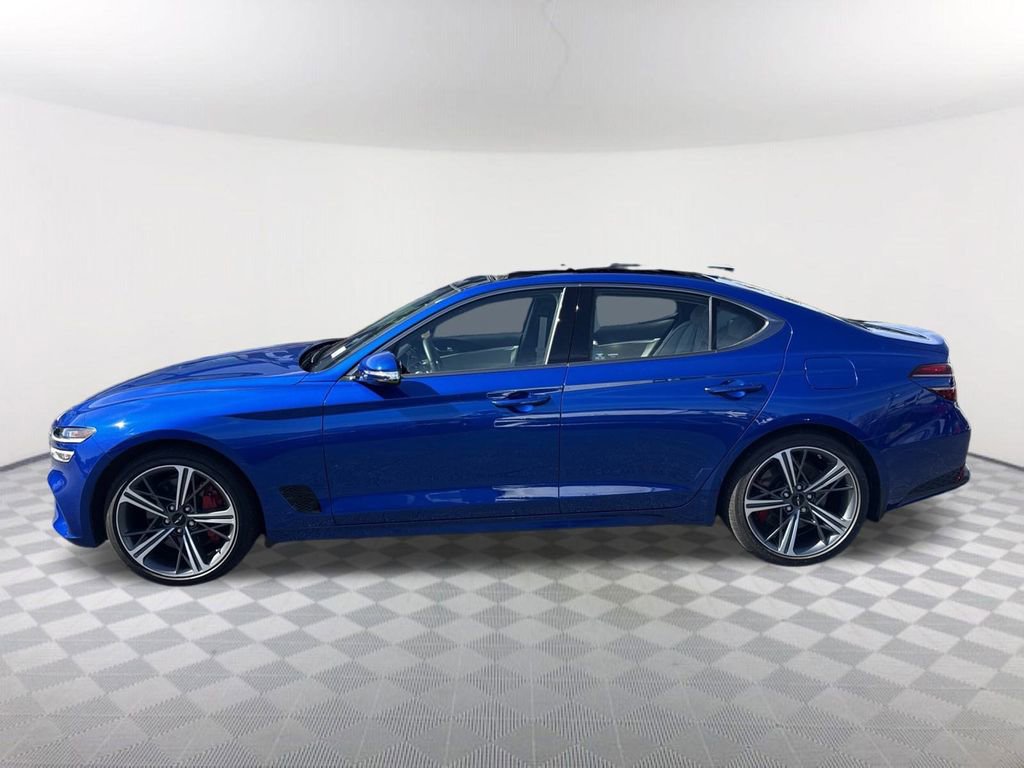 Used 2025 Genesis G70 2.5T w/ Sport Prestige Package image 8