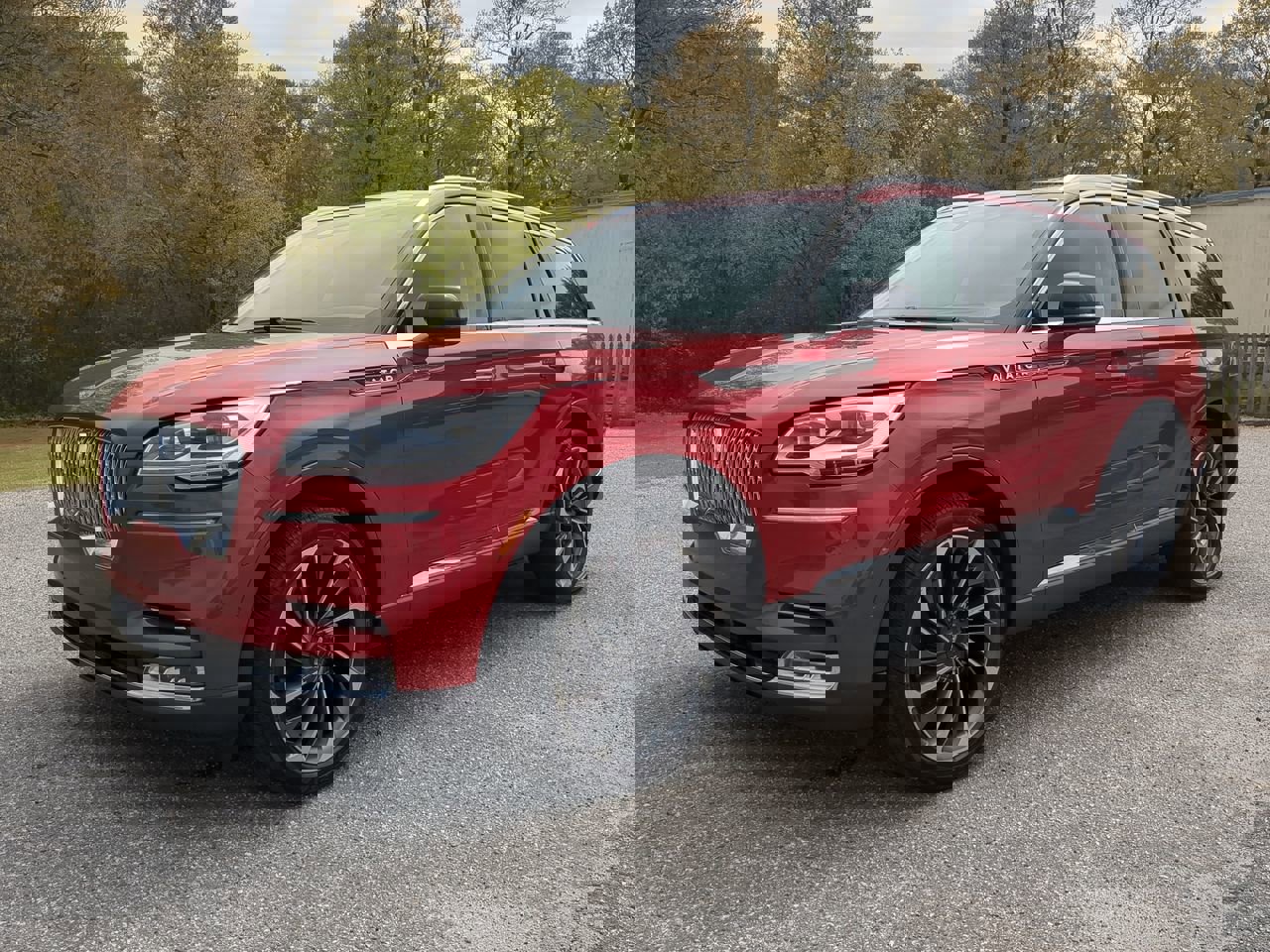 Used 2021 Lincoln Aviator Reserve w/ Equipment Group 202A image 6