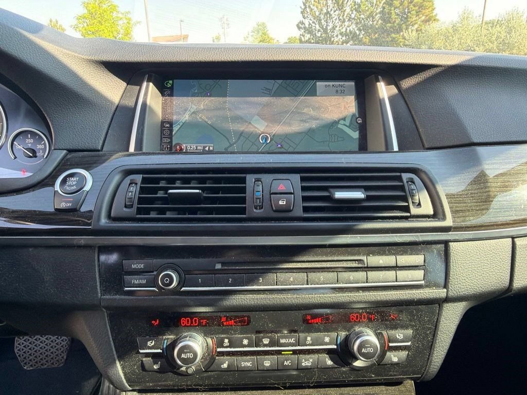 Used 2016 BMW 535i xDrive Sedan AWD/4WD image 14