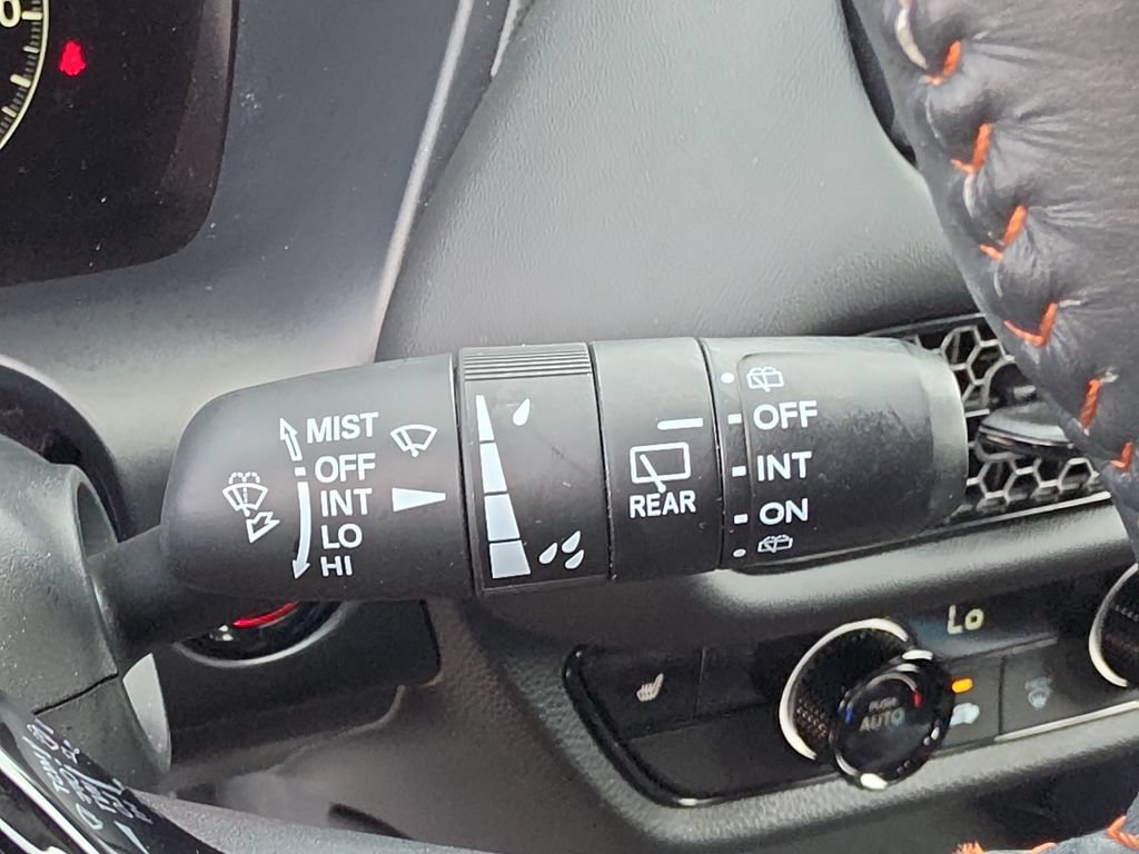Used 2024 Honda HR-V Sport image 15