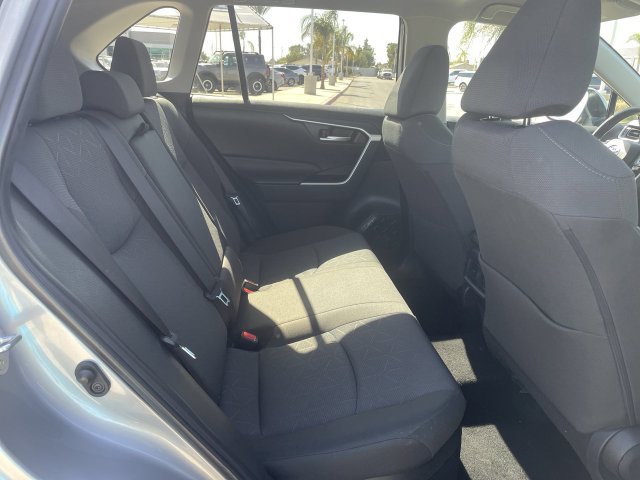 Used 2025 Toyota RAV4 XLE AWD/4WD image 26
