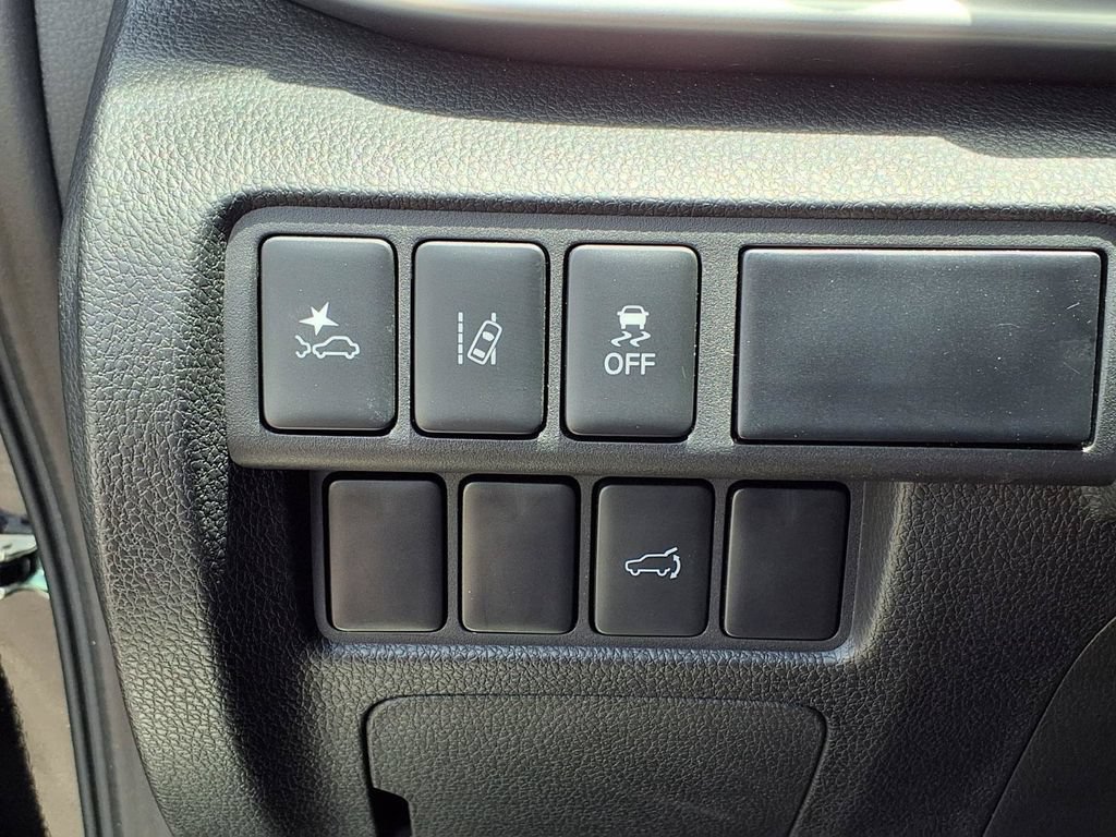 Used 2024 Mitsubishi Eclipse Cross SE AWD/4WD image 30