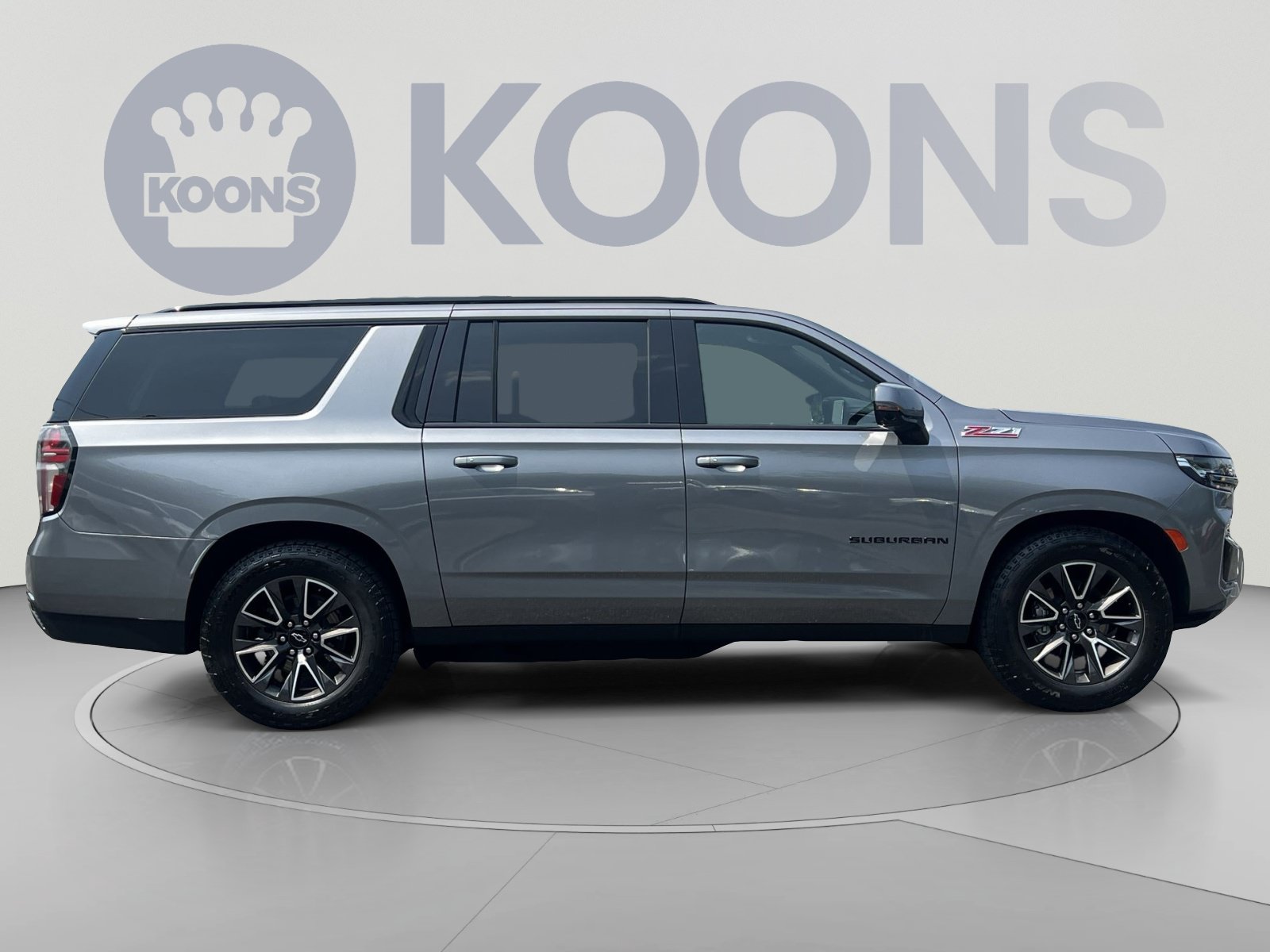 Used 2022 Chevrolet Suburban Z71 w/ Z71 Off-Road Package AWD/4WD image 10